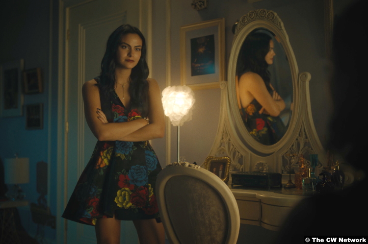 Riverdale S05e02 Camila Mendes as Veronica Lodge