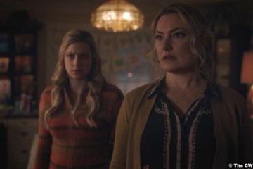 Riverdale S05e10 Lili Reinhart and Mädchen Amick as Betty and Alice Cooper