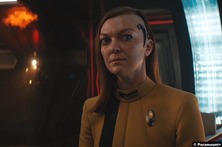 Star Trek Discovery S04e13: Emily Coutts as Detmer
