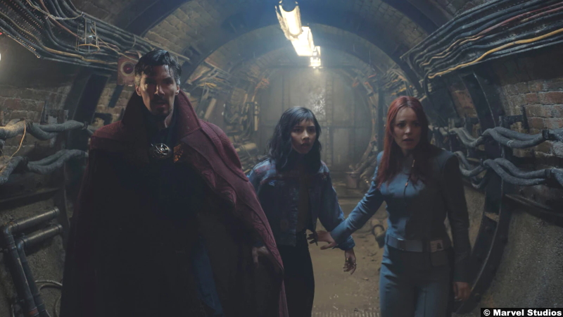 Doctor Strange Multiverse of Madness: Benedict Cumberbatch, Xochitl Gomez and Rachel McAdams as Steven, America Chavez and Dr. Christine Palmer