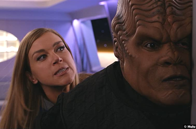 The Orville S03e05: Adrianne Palicki and Chad L. Coleman as Kelly Grayson and Klyden