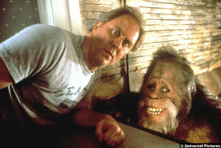 Harry and the Hendersons: John Lithgow and Kevin Peter Hall as George and Harry
